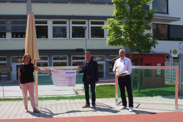 500,- Euro für Kindertagesstätte und Grundschule Grünsfeld gespendet